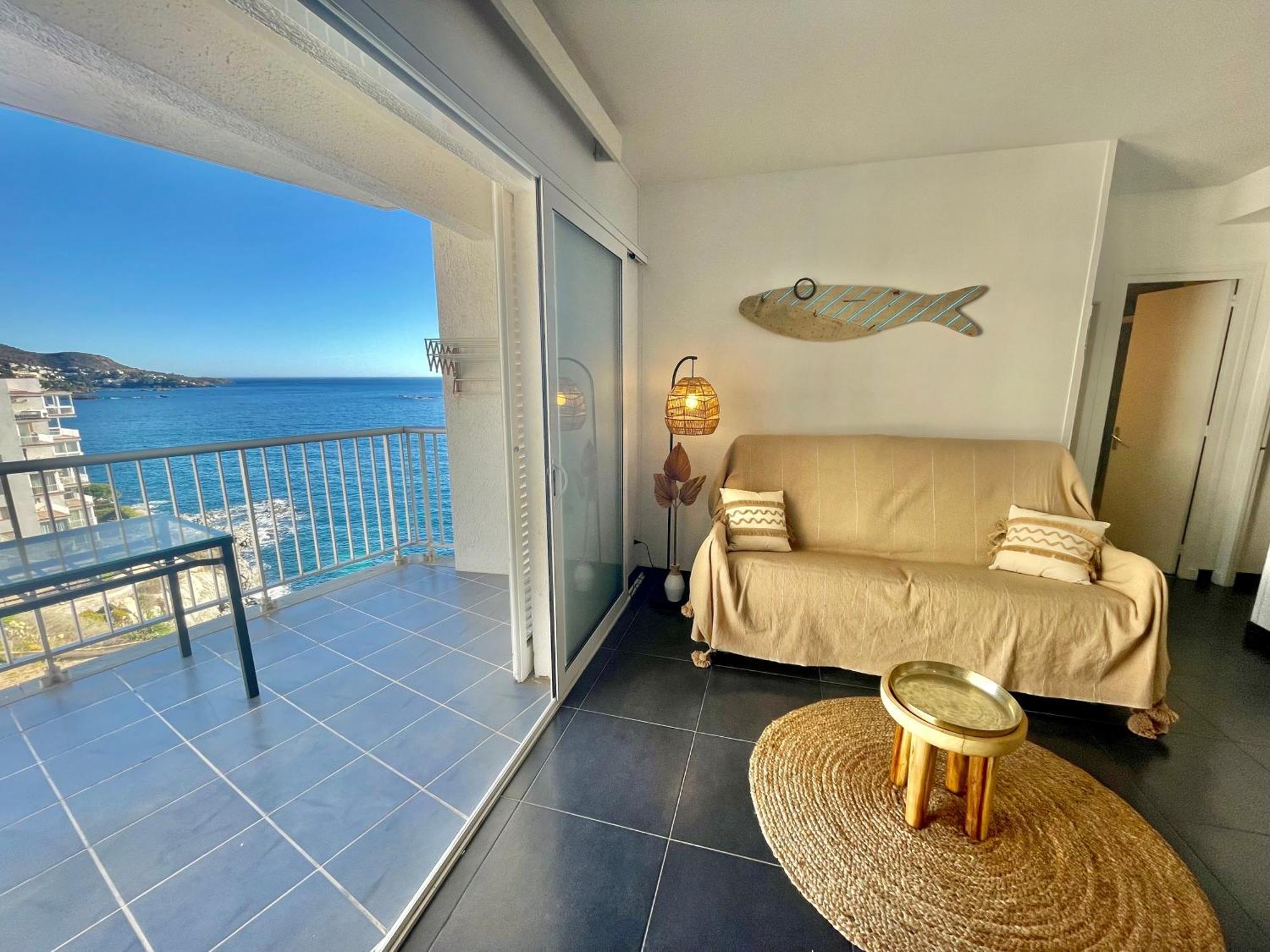 Apartment Delfin 8f Roses